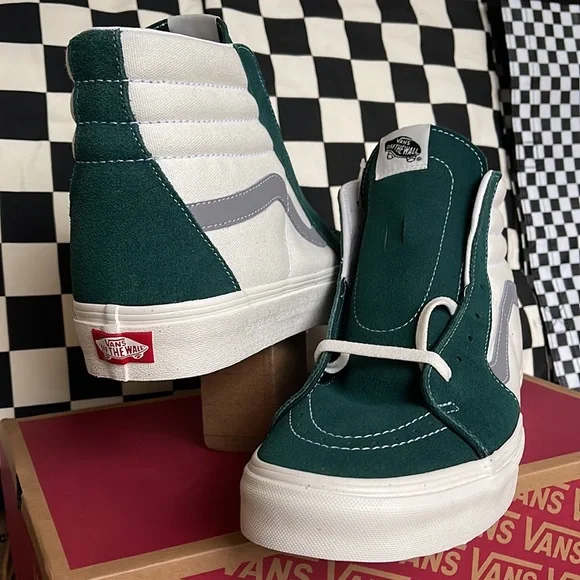 Vans Men’s Sk8-Hi Retro Sport Bistro Green Men’s sneakers - Picture 10 of 16